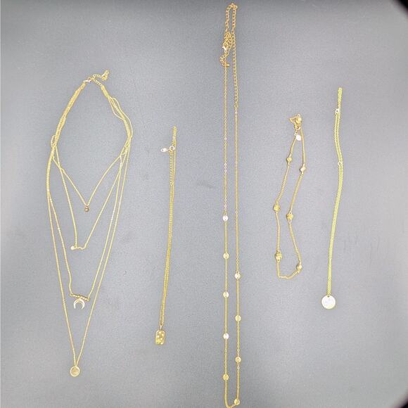 Layered Gold Necklace Bundle – 5 Pieces (Vintage Avon + Modern Mix) - Picture 2 of 2